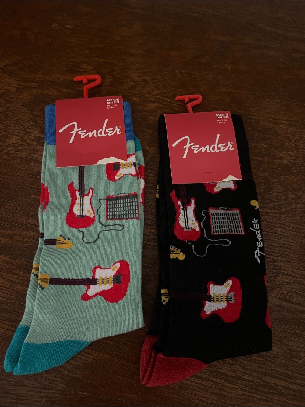 Fender Men’s Guitar Crew Socks - Mint & Black with Red Guitar Motifs new